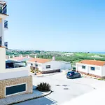 Apartment T3 Del Rey, Piscina E Vista Mar, Obidos, A7