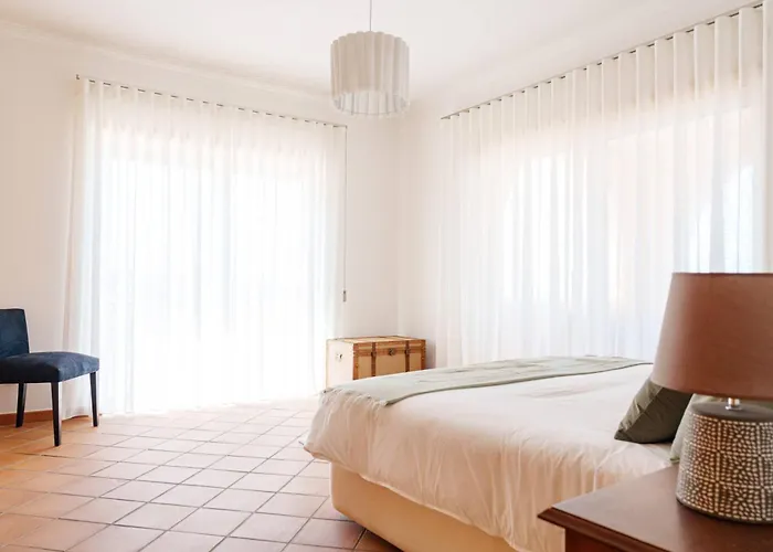 Apartamento T3 Del Rey, Piscina E Vista Mar, Obidos, A7 *